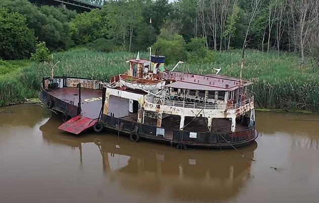 The Mystery of A Ghost Ship That&#8217;s Abandoned On Ohio&#8217;s Black River