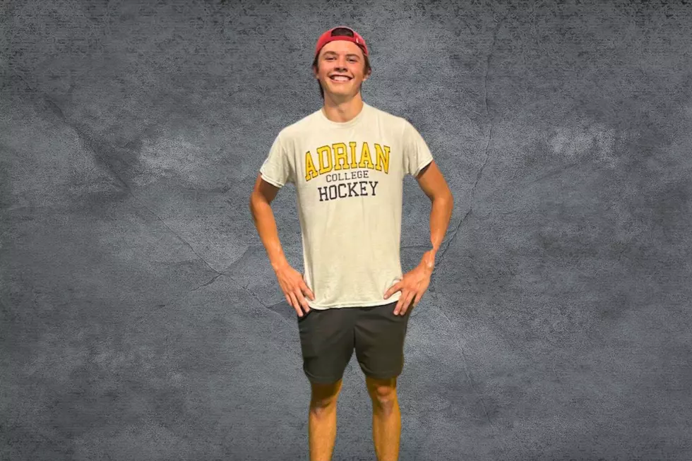 Local Hockey Star Maddox Townsend Earns Student-Athlete Of The Week
