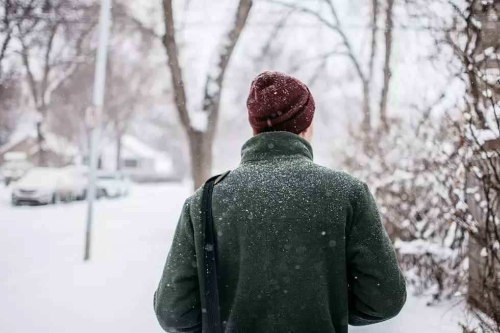 Farmer’s Almanac Predicts First Snowfall For Indiana